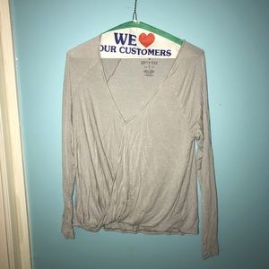 American Eagle top